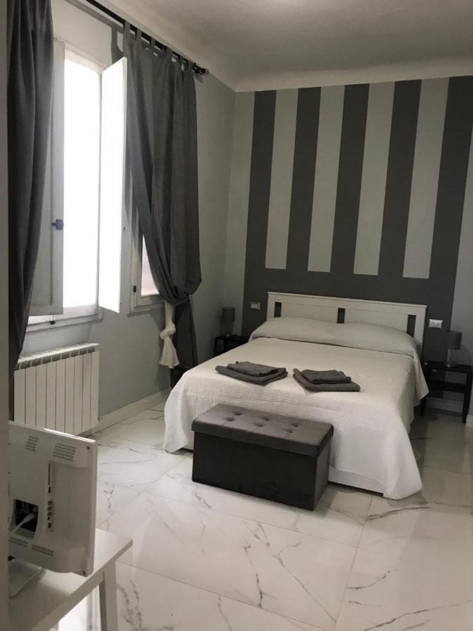 Bed and Breakfast San Frediano Boutique Флоренція Екстер'єр фото